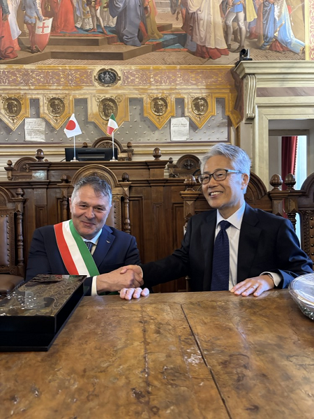 Ambasciatore Suzuki e Sindaco Zuccarini