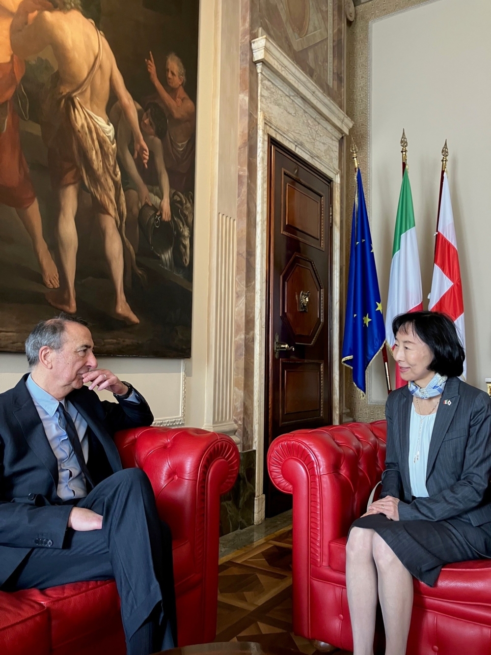 l'Ambasciatore del Giappone, Hikariko Ono, e il sindaco di Milano, Giuseppe Sala - 1